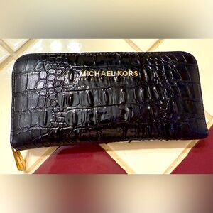 MICHAEL Michael Kors Black and Gold Zipper Accent